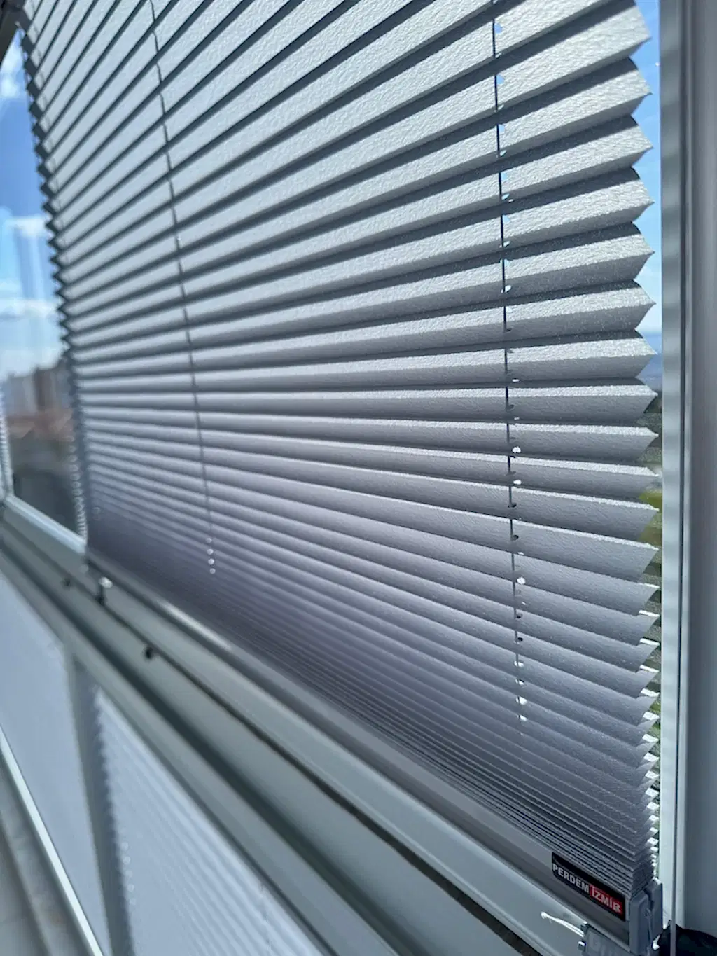 Pimapen ve Cam Balkon İçin Güneş Kırıcı Plise Perde