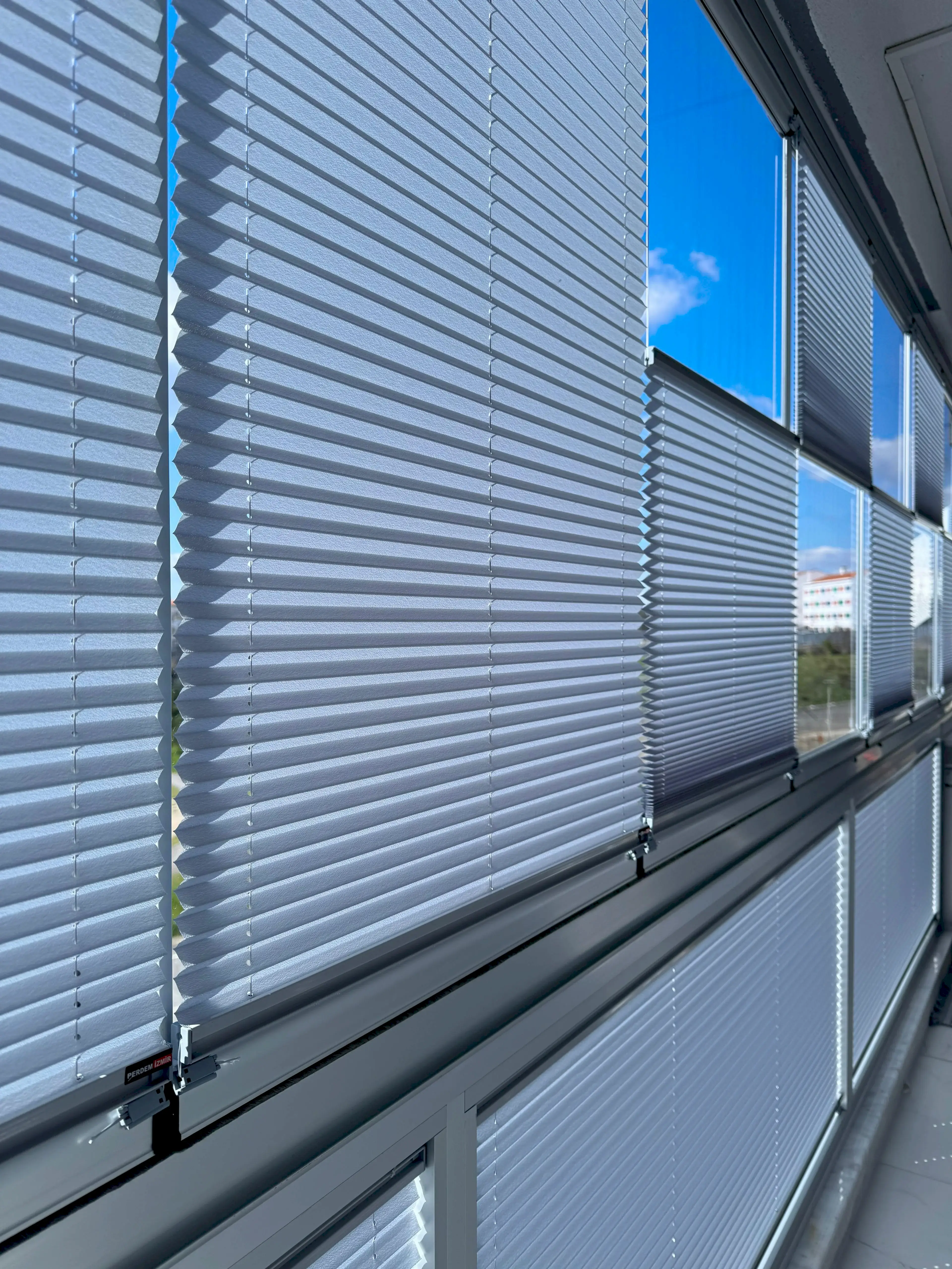Pimapen ve Cam Balkon İçin Güneş Kırıcı Plise Perde